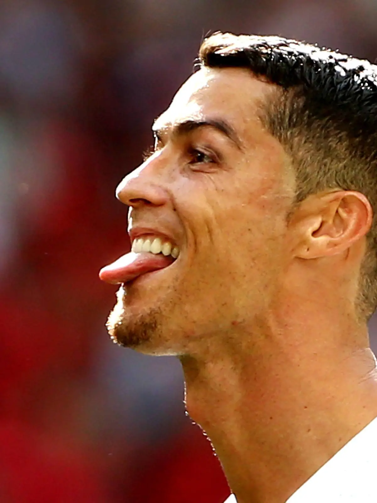 Bilder des Tages - SPORT Cristiano Ronaldo zeigt Zunge aug Messi-Rufe / / Fußball Fussball / FIFA WM Weltmeisterschaft Russland Russia 2018 / Saison 2017/2018 / 20.06.2018 / Portugal POR vs. Marokko MAR / *** Cristiano Ronaldo shows tongue aug Messi shouts Sports Football Soccer FIFA World Cup Russia Russia 2018 Season 2017 2018 20 06 2018 Portugal POR vs Morocco MAR  