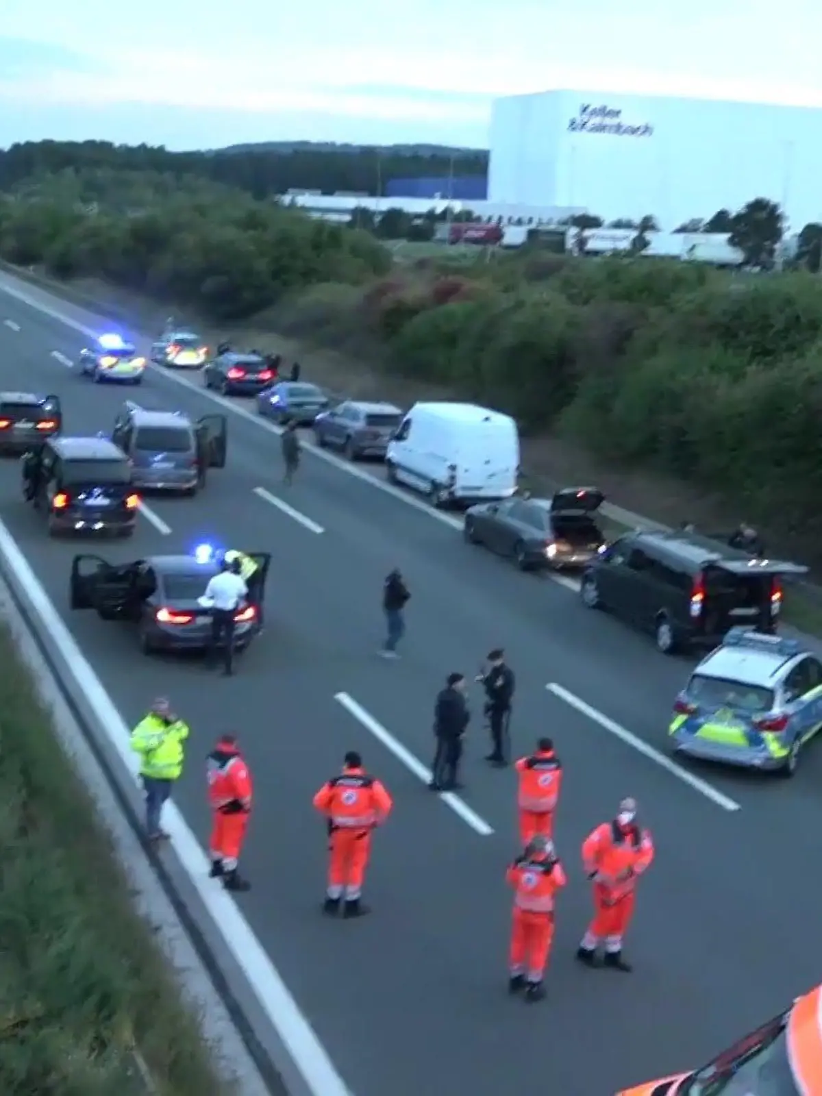 SEK-Einsatz auf der A9 bei Greding (Bayern)
