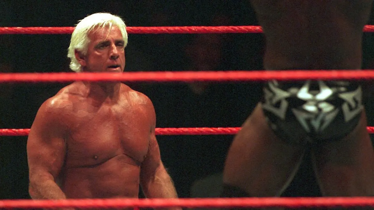 Bildnummer: 00538978  Datum: 01.05.2002  Copyright: imago/Kolvenbach
Natureboy Ric Flair (li.) schaut zum überlegenen Booker T (beide USA); Show, Spektakel, Showkampf, Vneg, hoch, unterwerfen, knien, Boden, überlegen, Freud, Leid WWF 2002, Catchen, Catcher, Profi, Profis, Profiringen, Wrestler Köln KölnArena Unterwerfung,  Überlegenheit,  Wrestling Herren Einzel Deutschland Gruppenbild pessimistisch Aktion Personen

Image number 00538978 date 01 05 2002 Copyright imago Kolvenbach Natureboy Ric Flair left looks to superior Booker T both USA Show Spectacle Show struggle Vneg vertical subject Knees Bottom superior Freud Suffering WWF 2002 catchen Catcher Professional Professionals Professional wrestling Wrestler Cologne Cologne Arena Submission Superiority Wrestling men Singles Germany Group photo pessimistic Action shot Human Beings 