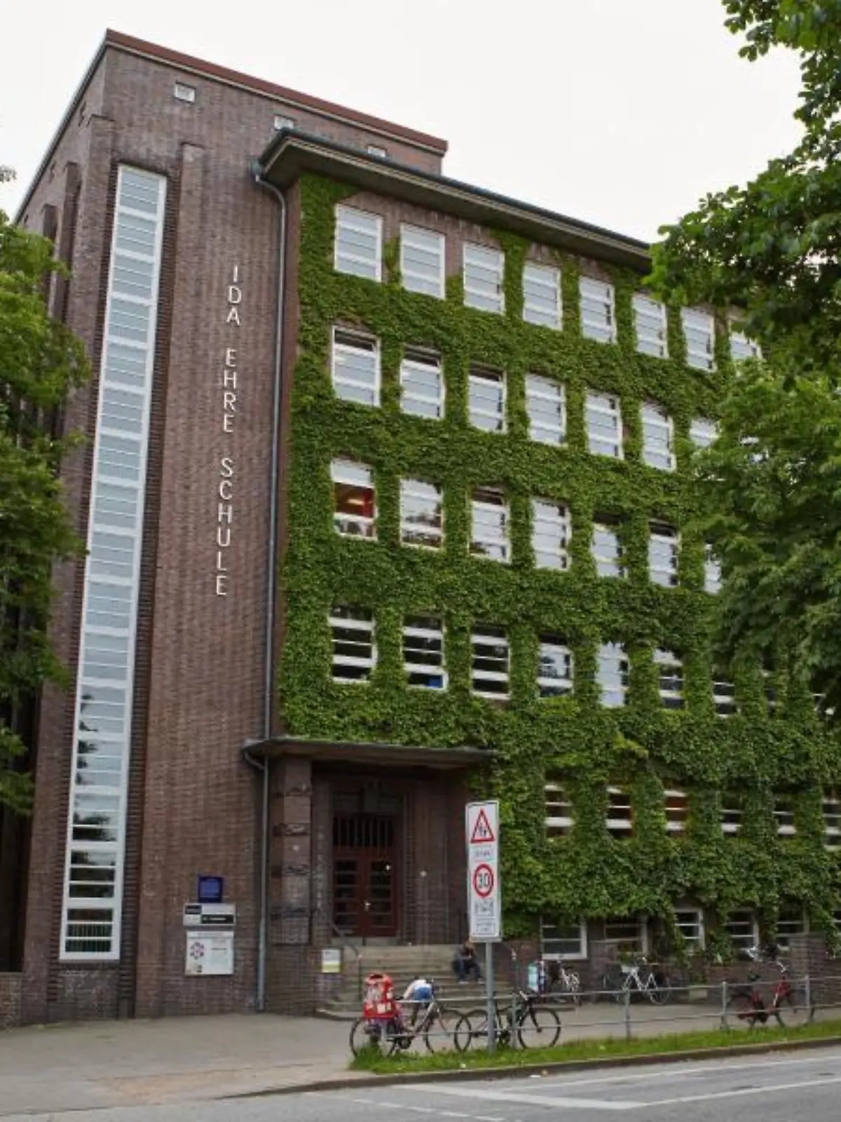 Ansicht der Ida-Ehre-Schule