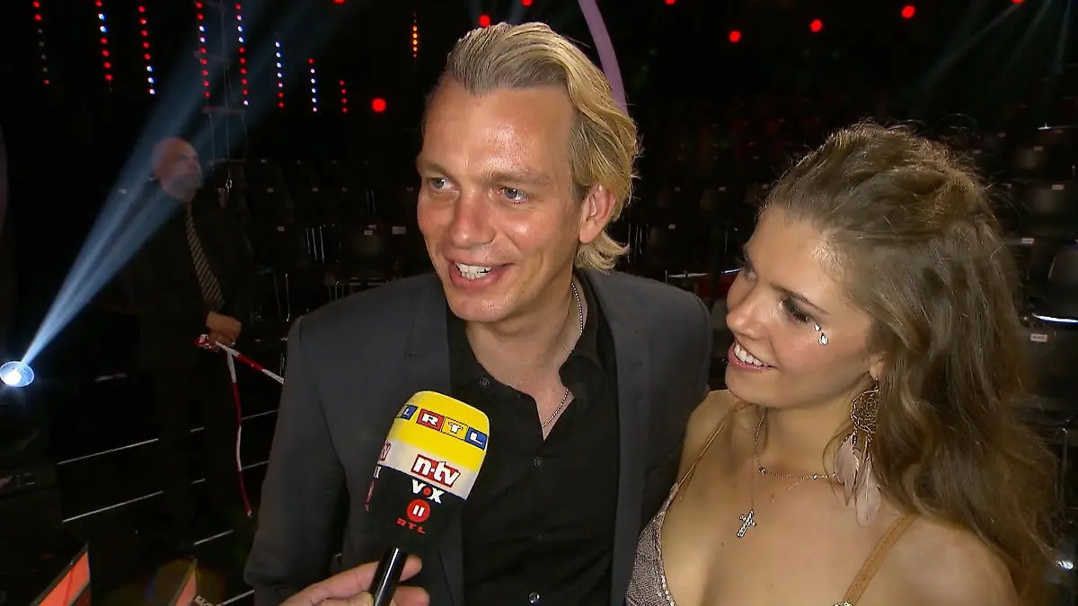 "Let's Dance"-Moderatorin Victoria Swarovski getrennt Alles aus mit Werner Mürz