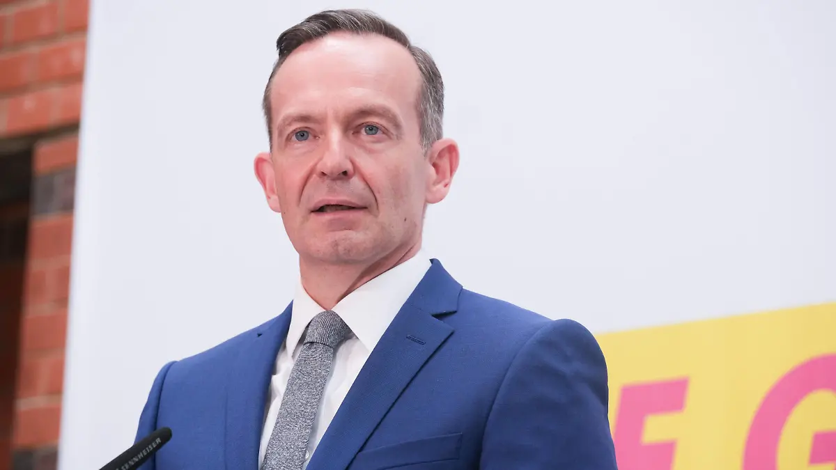 Volker Wissing, Generalsekretär, bei der PK zur Vorstellung des Wahlaufruf der Freien Demokraten im Hans-Dietrich Genscher Haus am 16.09.21 in Berlin Christian Lindner wirbt zum Wahlraufuf der FDP in Berlin *** Volker Wissing, Secretary General, at the PK for the presentation of the election appeal of the Free Democrats in the Hans Dietrich Genscher House on 16 09 21 in Berlin Christian Lindner advertises the election appeal of the FDP in Berlin 