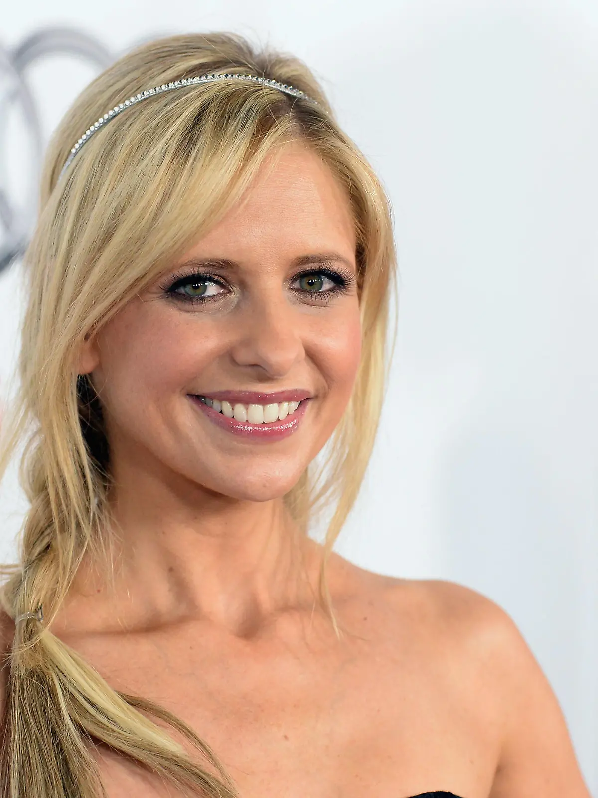 HOLLYWOOD, CA - DECEMBER 08:  Actress Sarah Michelle Gellar attends "TrevorLIVE LA" honoring Jane Lynch and Toyota for the Trevor Project at Hollywood Palladium on December 8, 2013 in Hollywood, California.  (Photo by Jason Merritt/Getty Images for Trevor Project)