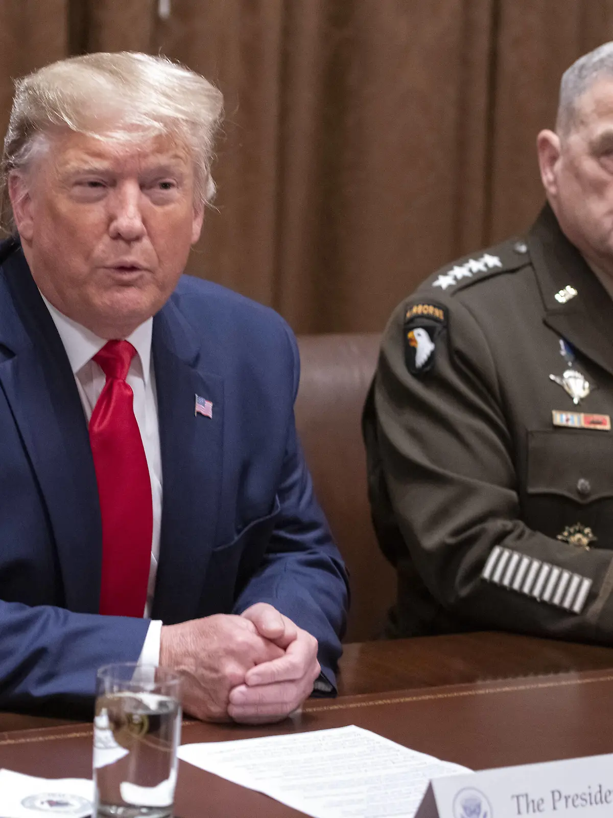 United States President Donald J. Trump makes remarks as he participates in a briefing with senior military leaders in the Cabinet Room of the White House in Washington, DC on Monday, October 7, 2019. At right is United States Army General Mark A. Milley, Chairman of the Joint Chiefs of Staff. PUBLICATIONxINxGERxSUIxAUTxHUNxONLY WAX20191007212 RONxSACHS