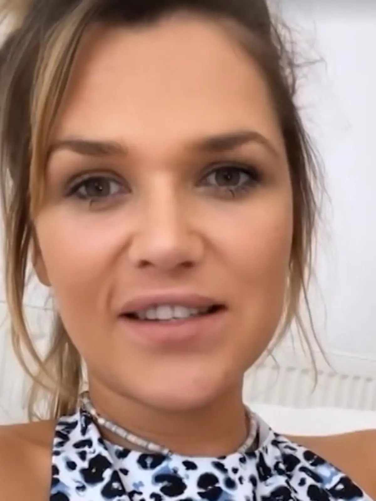 Einen guten Monat ist es jetzt her, dass Model Sara Kulka die psychiatrische Klinik verlassen hat. Und wie geht es ihr?