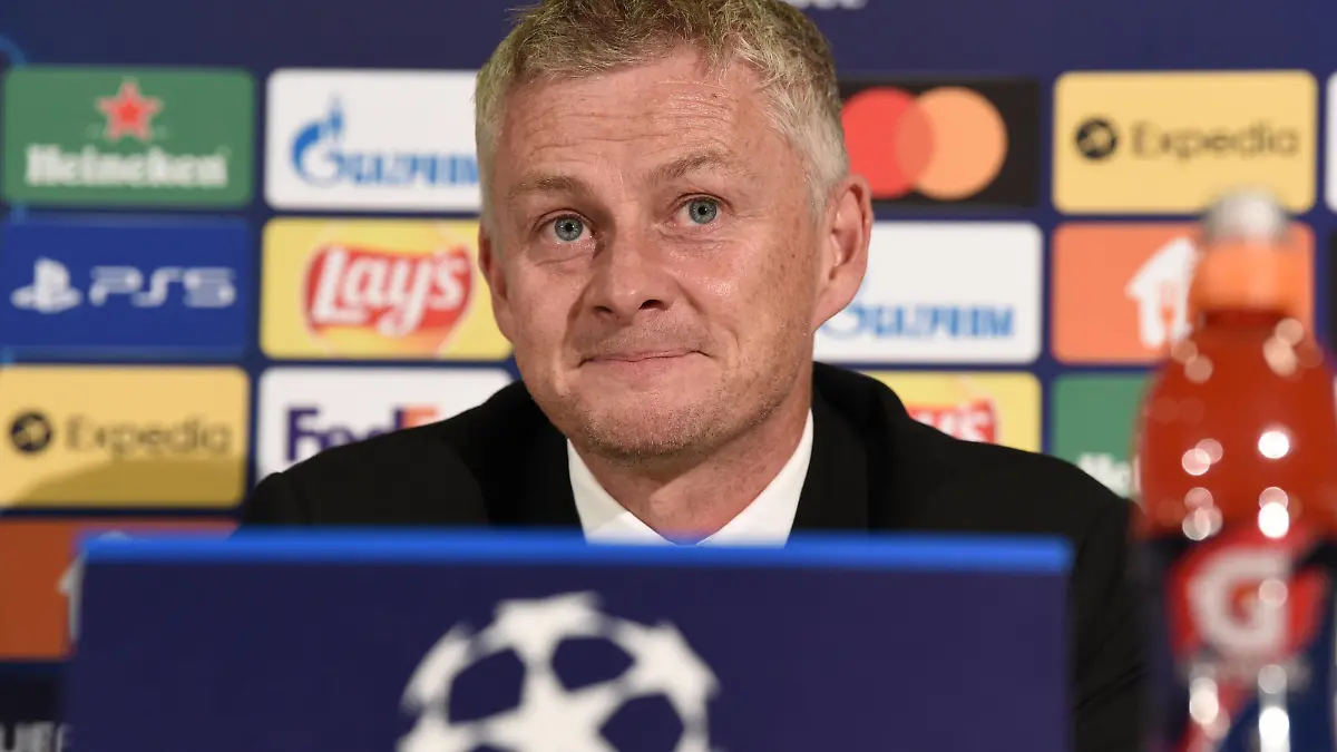 14.09.2021, Bern, Wankdorf, CL: BSC Young Boys - Manchester United, ManU Manchester United Trainer Ole Gunnar Solskjaer. Bern Bern Schweiz *** 14 09 2021, Bern, Wankdorf, CL BSC Young Boys Manchester United, Manchester United coach Ole Gunnar Solskjaer Bern Bern Switzerland PUBLICATIONxNOTxINxSUI Copyright: xJustPicturesxch/ManuelxWinterbergerx