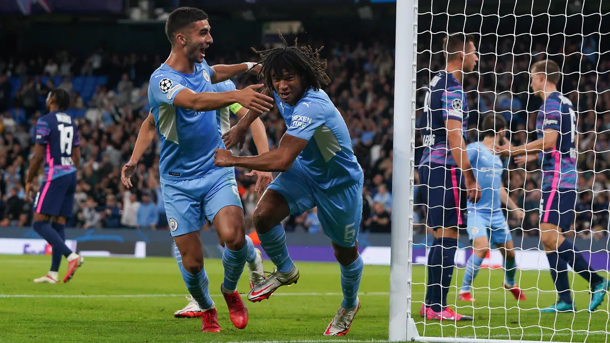 Nathan Ake of Man City celebrates scoring the opening goal during the UEFA Champions League group match between Manchester City and RB Leipzig at the Etihad Stadium, Manchester, England on 15 September 2021. PUBLICATIONxNOTxINxUK Copyright: xAndyxRowlandx PMI-4421-0010 