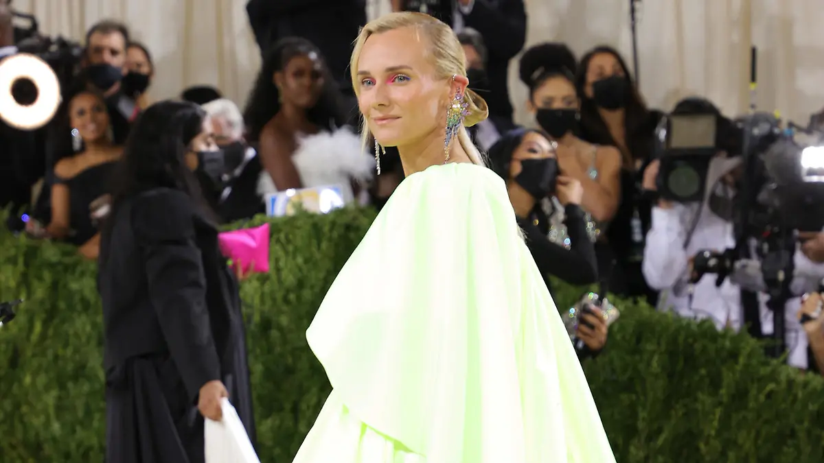 NEW YORK, NEW YORK - SEPTEMBER 13: Diane Kruger attends The 2021 Met Gala Celebrating In America: A Lexicon Of Fashion at Metropolitan Museum of Art on September 13, 2021 in New York City. (Photo by Mike Coppola/Getty Images)