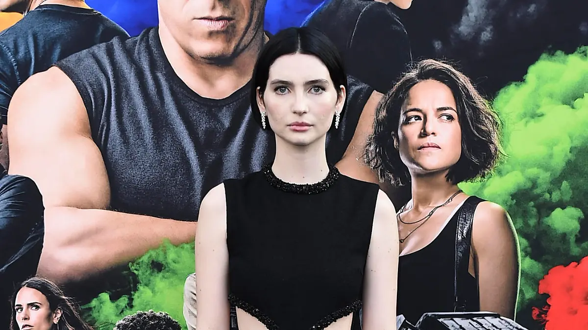 19.06.2021, USA, Los Angeles: Das Model Meadow Walker kommt zu der Premiere des Films "F9: Fast & Furious 9" im TCL Chinese Theatre in Los Angeles. Meadow Walker, die Tochter des früheren Stars der Serie Walker, war bei der Premiere unter den Gästen. Foto: Jordan Strauss/Invision/dpa +++ dpa-Bildfunk +++