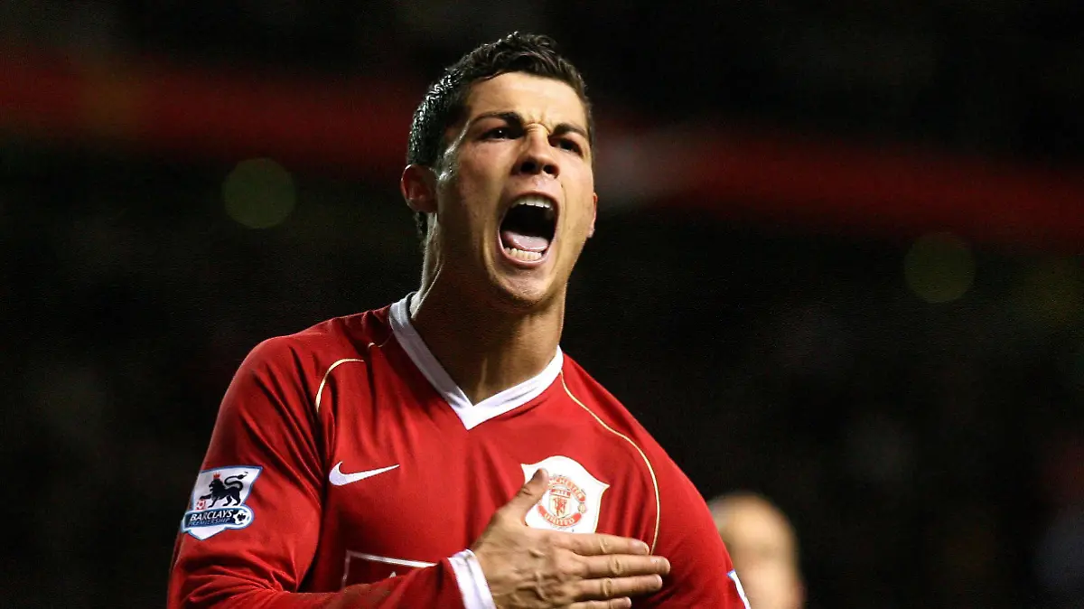 ARCHIV - 26.08.2021, Großbritannien, Manchester: Fußball, FA-Cup, Viertelfinale, Manchester United - FC Middlesbrough im Old Trafford. Manchestes Cristiano Ronaldo bejubelt sein Tor zum 1:0. (zu dpa «Einigung über Ronaldo-Wechsel von Juventus zu Manchester United») Foto: Martin Rickett/PA Wire/dpa +++ dpa-Bildfunk +++