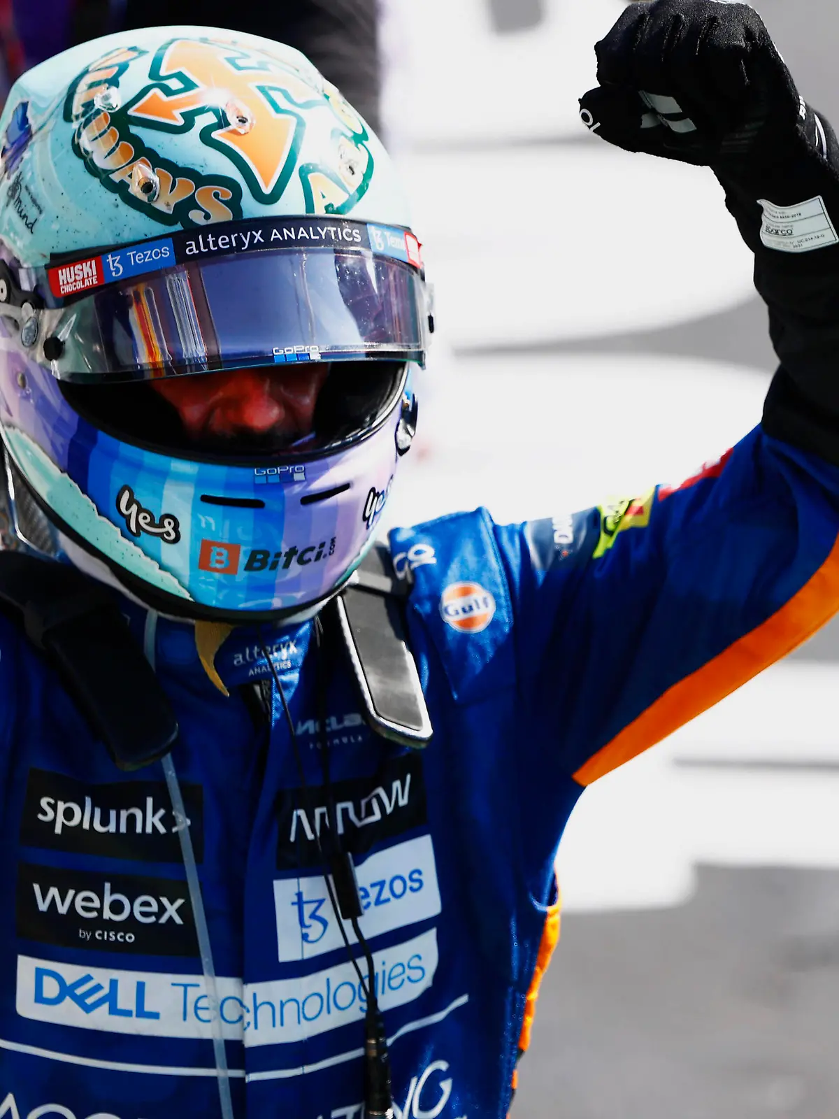  Formula 1 2021: Italian GP AUTODROMO NAZIONALE MONZA, ITALY - SEPTEMBER 12: Daniel Ricciardo, McLaren, 1st position, celebrates in Parc Ferme during the Italian GP at Autodromo Nazionale Monza on Sunday September 12, 2021 in Monza, Italy. Photo by Andy Hone / LAT Images Images PUBLICATIONxINxGERxSUIxAUTxHUNxONLY GP2114_143011_ONZ6083