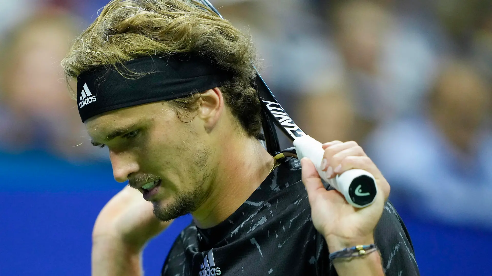 September 10, 2021: Alexander Zverev GER loses to Novak Djokovic SRB, in five sets at the US Open being played at Billy Jean King National Tennis Center in Flushing, Queens, New York, USA /Tennisclix/CSM Flushing, Queens USA - ZUMAc04_ 20210910_zaf_c04_226 Copyright: xJoxBecktoldx