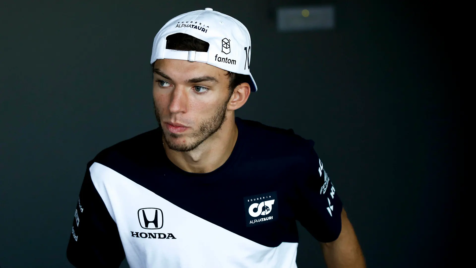 GASLY Pierre fra, Scuderia AlphaTauri Honda AT02, portrait during the Formula 1 Heineken Gran Premio Ditalia 2021, Italian Grand Prix, 14th round of the 2021 FIA Formula One World Championship, WM, Weltmeisterschaft from September 9 to 12, 2021 on the Autodromo Nazionale di Monza, in Monza, Italy FORMULE 1 : Grand prix d Italie - Essais - Monza - 10/09/2021 DPPI/Panoramic PUBLICATIONxNOTxINxFRAxITAxBEL 20210909_F12021GP14ITA_JK168616 