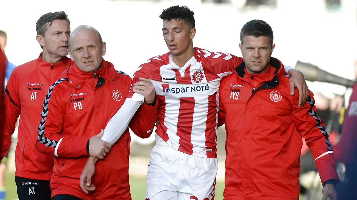 AaBs Wessam Abou Ali (30) foelges ud. AC Horsens moeder AaB i Superliga mesterskabsspil i Horsens, fredag den 4 maj 2018.. , Denmark PUBLICATIONxINxGERxSUIxAUTxONLY Copyright: ErnstxvanxNordex cop101 spdk20180504-195551-L