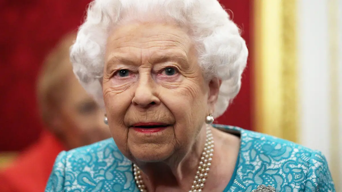 Queen's death plan leak inquiry. File photo dated 21/10/19 of Queen Elizabeth II. An inquiry has reportedly been launched by the Cabinet Office following the leaking of national plans to honour the memory of the Queen following her death. The detailed arrangements known by the codename London Bridge Ð which cover everything from the lowering of flags to an address by the Prince of Wales Ð were published by the Politico website. Issue date: Friday September 3, 2021. See PA story ROYAL Queen. Photo credit should read: Yui Mok/PA Wire URN:62172470