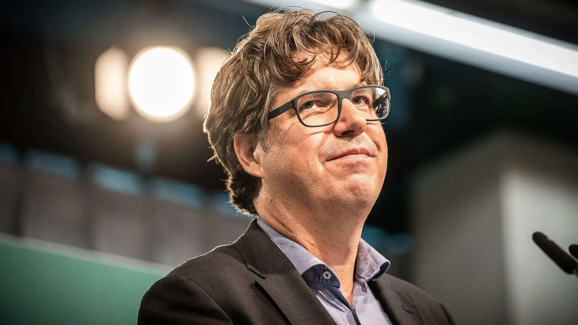 23.08.2021, Berlin: Michael Kellner, Wahlkampfleiter und Politischer Bundesgeschäftsführer von Bündnis90/Die Grünen, spricht bei einer Pressekonferenz nach der Sitzung des Bundesvorstand der Grünen. Foto: Michael Kappeler/dpa +++ dpa-Bildfunk +++
