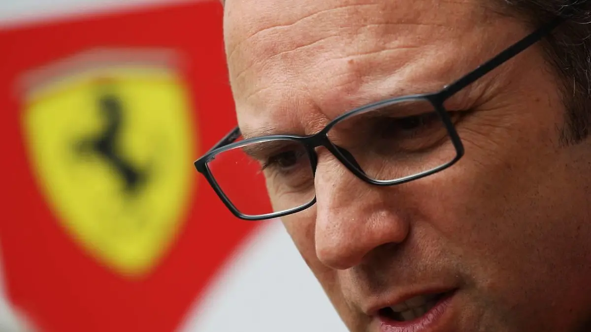 Stefano Domenicali (ITA) Ferrari General Director.
20.04.2013. Formula 1 World Championship, Rd 4, Bahrain Grand Prix, Sakhir, Bahrain, Qualifying Day
- www.xpbimages.com, EMail: requests@xpbimages.com - copy of publication required for printed pictures. Every used picture is fee-liable. © Copyright: Moy / XPB Images