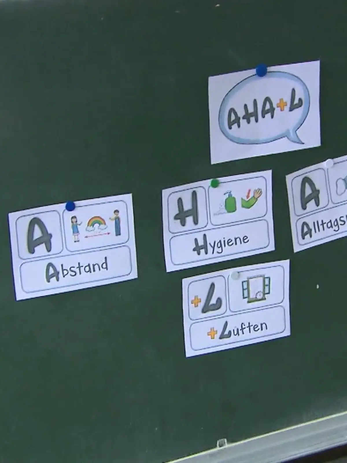 Bild zu: "Projekttag an Gesamtschule"