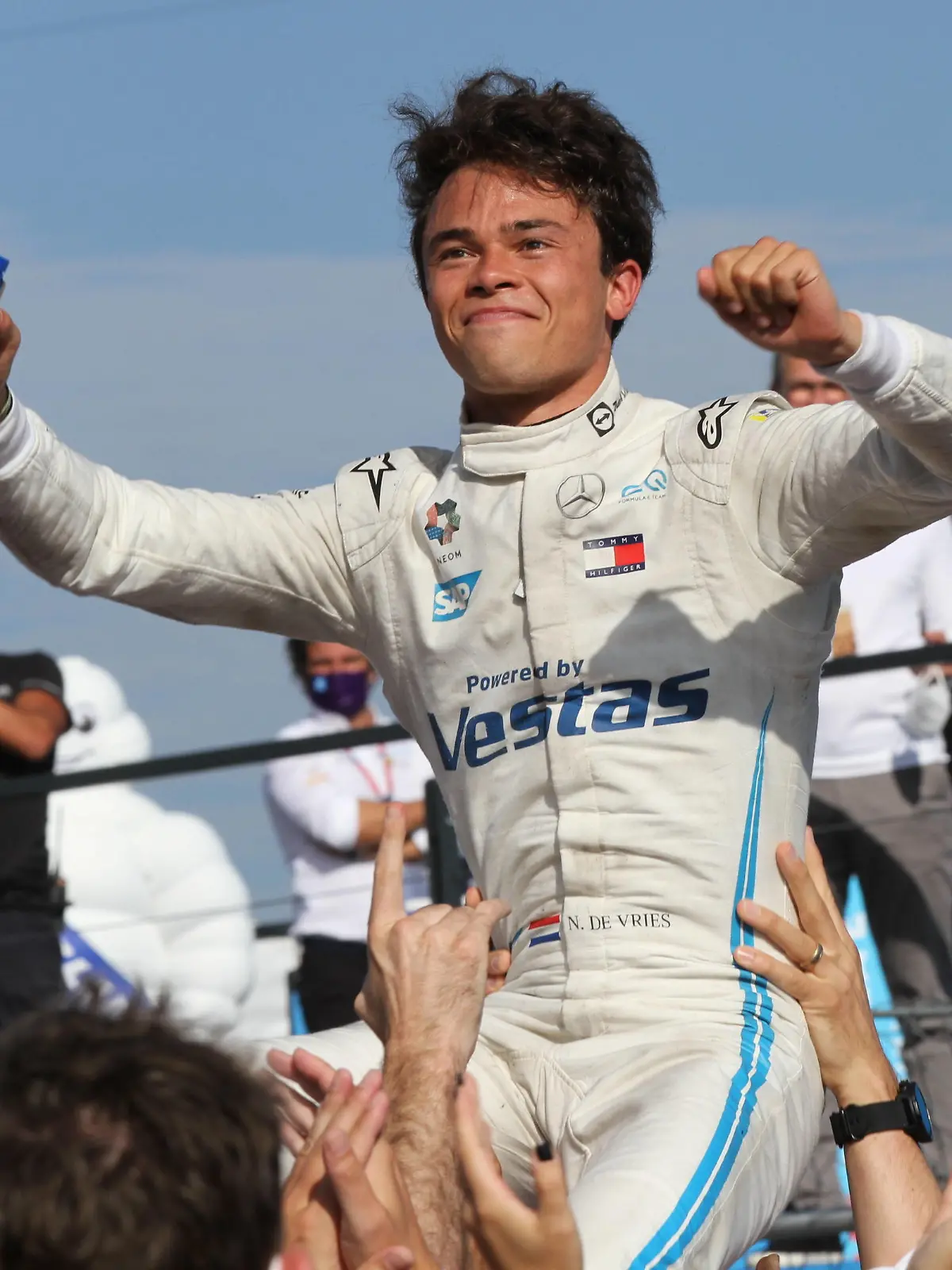  Germany: Formula E in Berlin 2021 Berlin-Tempelhof: The last two races of this year s Formula E season take place on the tarmac at Tempelhof Airport it is the finale for the World Championship, WM, Weltmeisterschaft title. The photo shows Nyck de Vries first Formula E world champion in Berlin. Berlin Berlin Germany Copyright: SimonexKuhlmey