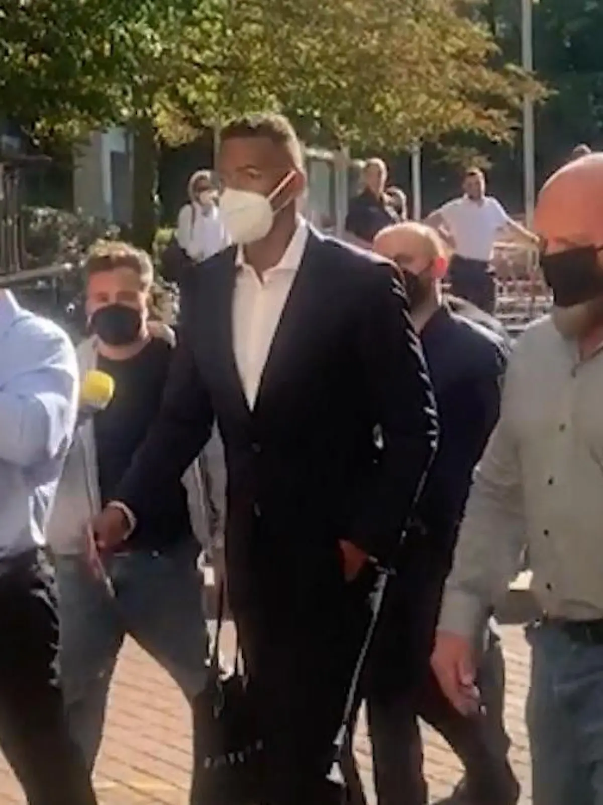 Bild zu: "Hier schreitet Jérôme Boateng ins Gericht"