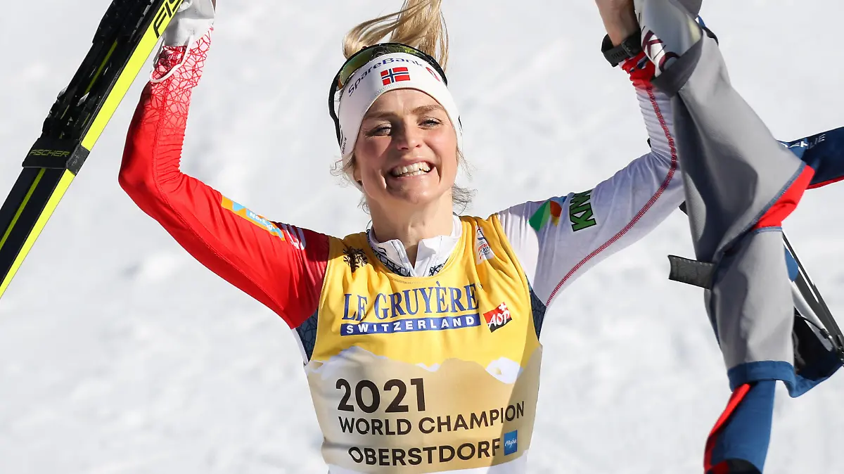 NORDIC SKIING - FIS Nordic World Ski Championships Oberstdorf 2021 OBERSTDORF,GERMANY,02.MAR.21 - NORDIC SKIING, CROSS COUNTRY SKIING - FIS Nordic World Ski Championships, 10km, ladies, free. Image shows the rejoicing of Therese Johaug NOR. PUBLICATIONxINxGERxHUNxONLY GEPAxpictures/xChristianxWalgram