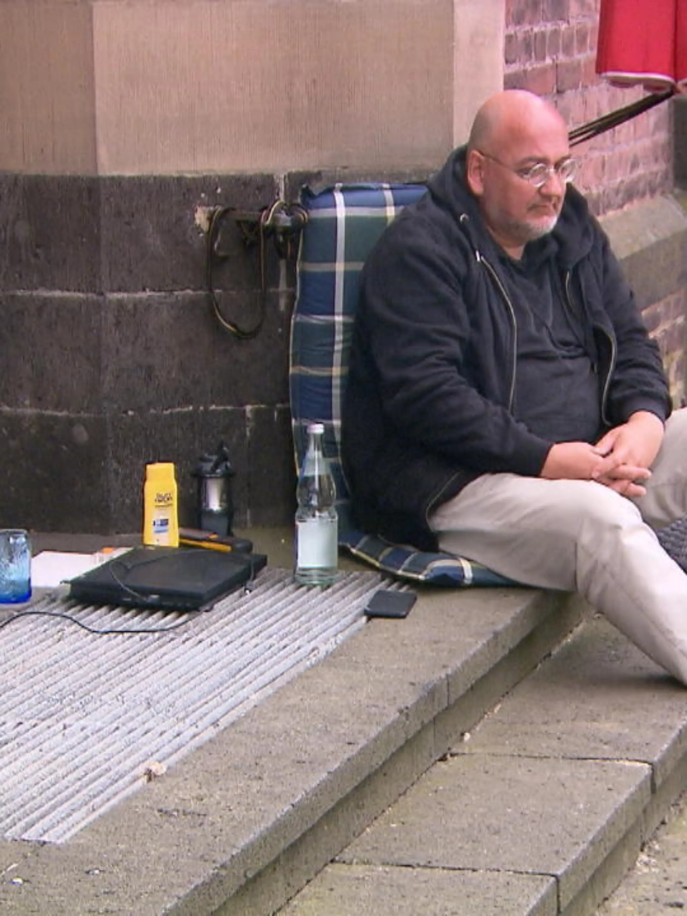 Bild zu: "Mann tritt in Hungerstreik"