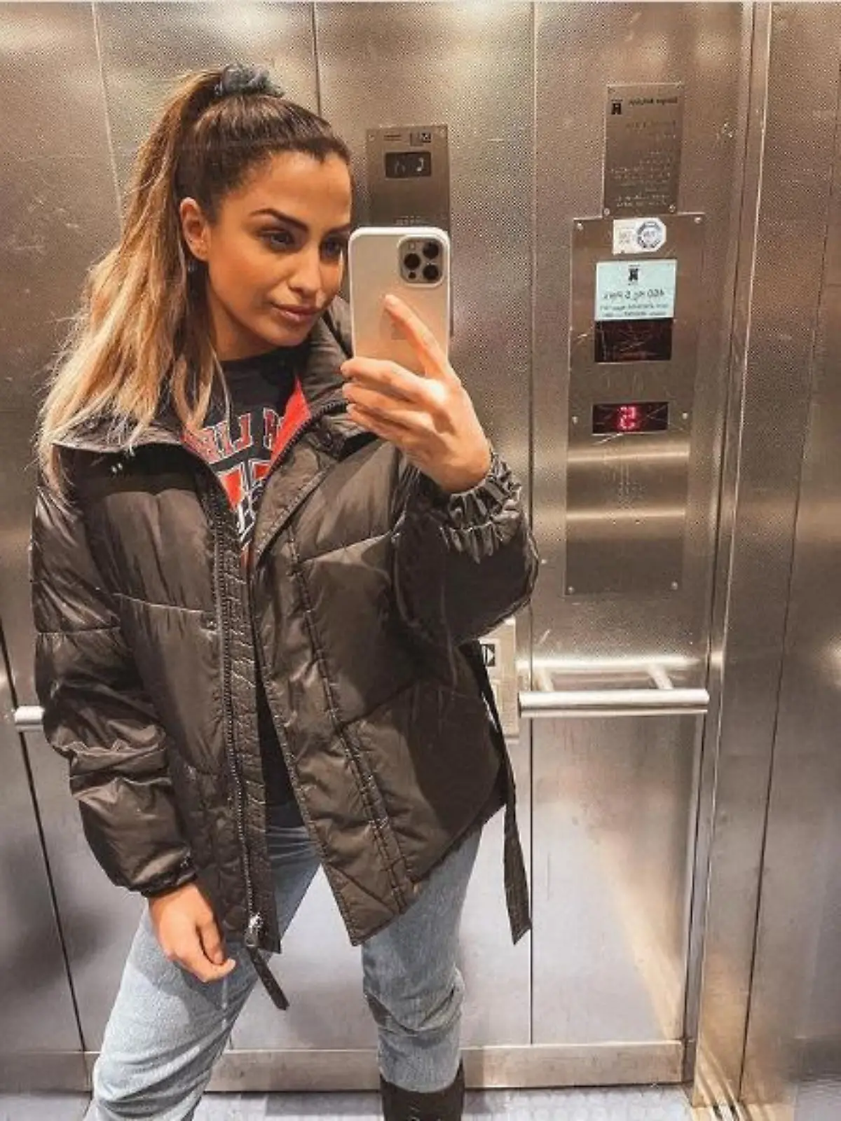 Ex-BTN-Star Jenefer Riili deutet an, dass es in ihrer Beziehung kriselt.