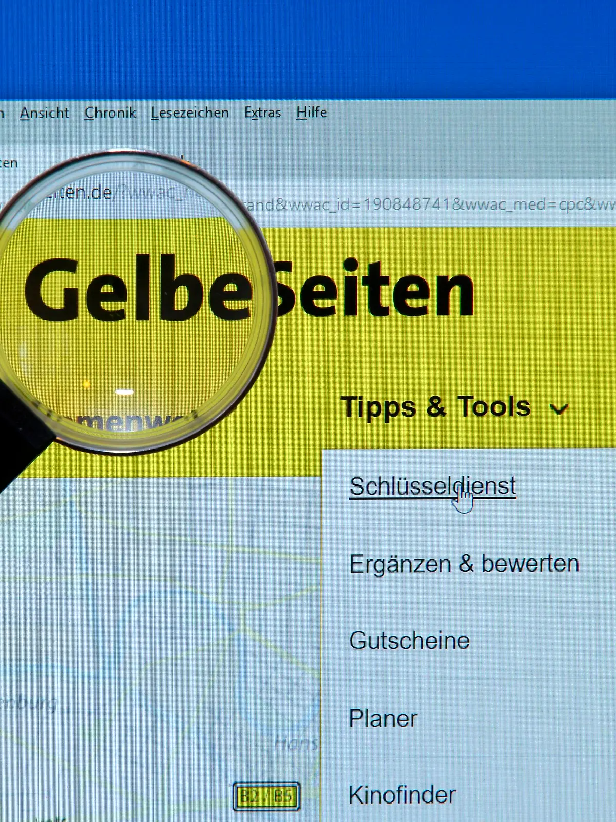 gelbeseiten.de, Website, Bildschirm, Lupe, Gelbe Seiten