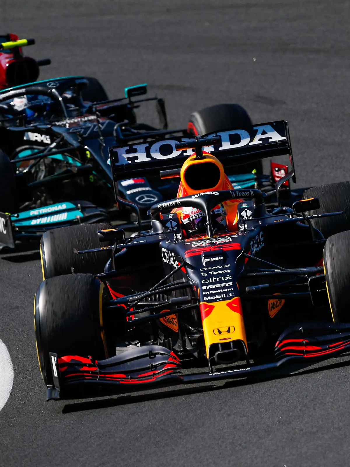 33 VERSTAPPEN Max nld, Red Bull Racing Honda RB16B, 77 BOTTAS Valtteri fin, Mercedes AMG F1 GP W12 E Performance, action during the Formula 1 Heineken Dutch Grand Prix 2021, 13th round of the 2021 FIA Formula One World Championship, WM, Weltmeisterschaft from September 3 to 5, 2021 on the Circuit Zandvoort, in Zandvoort, Netherlands FORMULE 1 : Grand Prix des Pays-Bas - 05/09/2021 DPPI/PANORAMIC PUBLICATIONxNOTxINxFRAxITAxBEL 