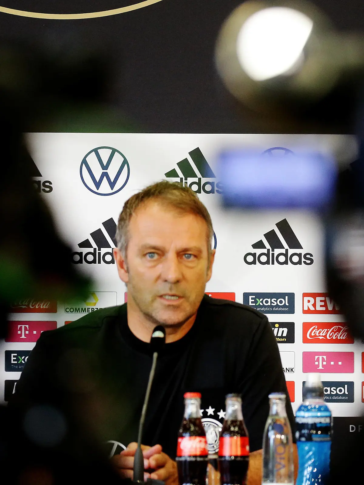 Sport Bilder des Tages Stuttgart , Fußball PK Nationalmannschaft , Hansi Flick *** Stuttgart , Football PK National Team , Hansi Flick