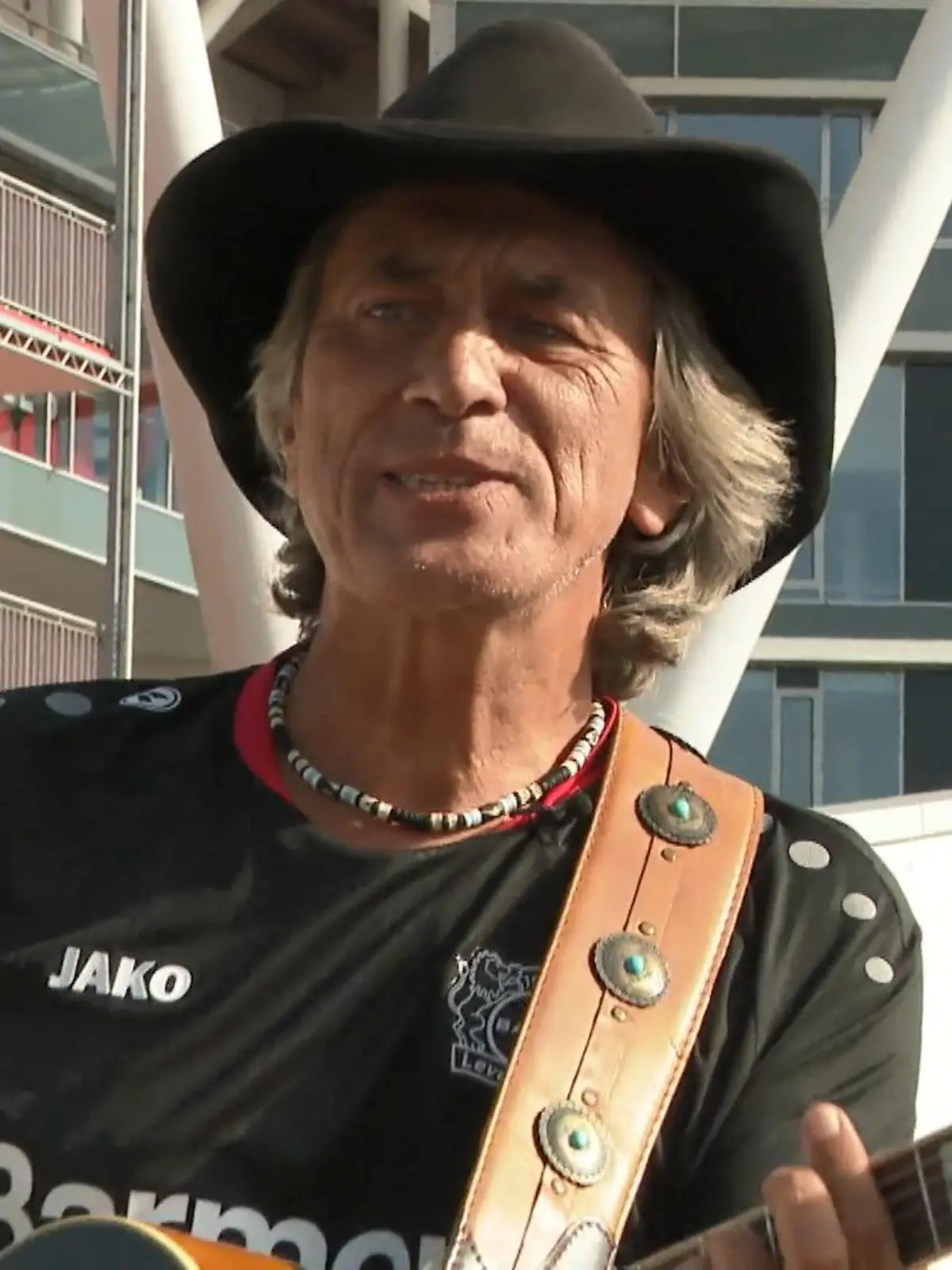 Bild zu: "Fans & Musiker fürchten um ihre Hymne"