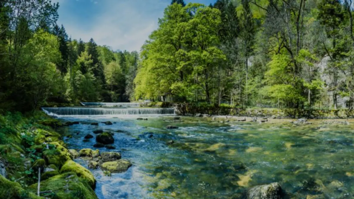 Die Neuenburger Jura ist als Gelände teils schwer zugänglich (Symboldbild).