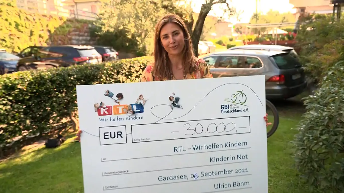 Jana Azizi hat es geschafft!