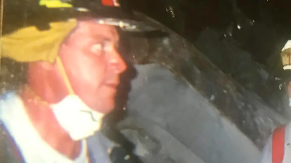 Rich Roeill nach den Anschlägen vom 11. September 2001 in New York,  im Einsatz als Feuerwehrmann am Ground Zero.