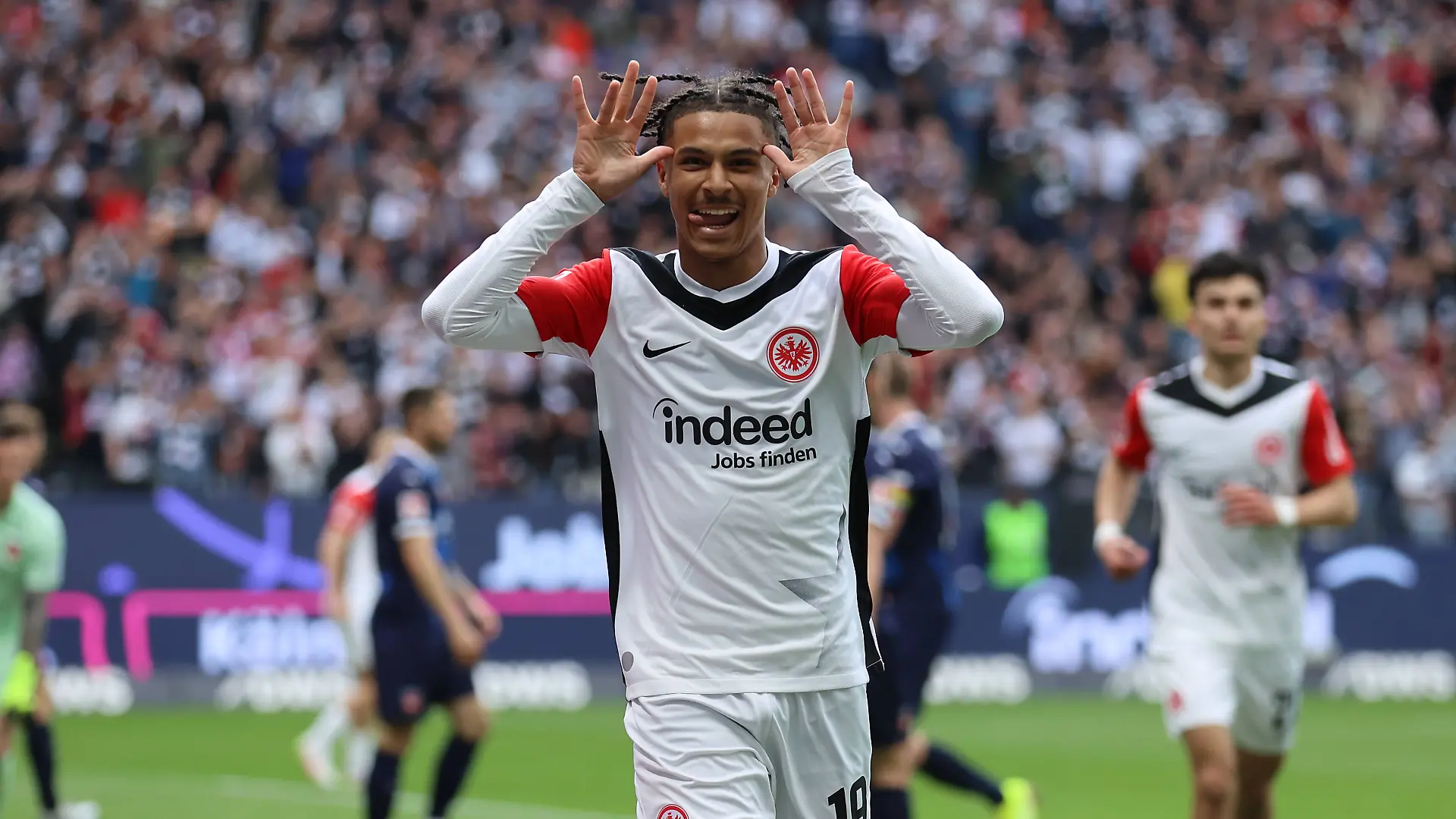 RTL überträgt das Europa-League-Spiel Eintracht Frankfurt gegen Tottenham Hotspur LIVE im TV und Stream