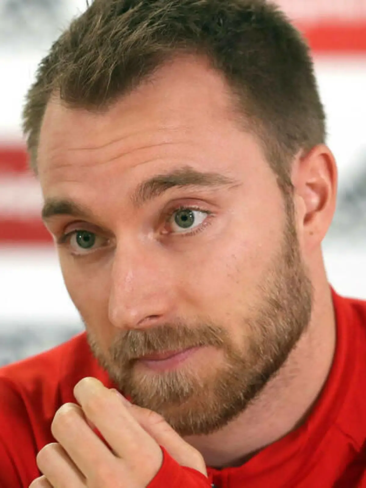 Drama um Christian Eriksen: Mannschaftsarzt lobt "sehr schnelle" Hilfe
