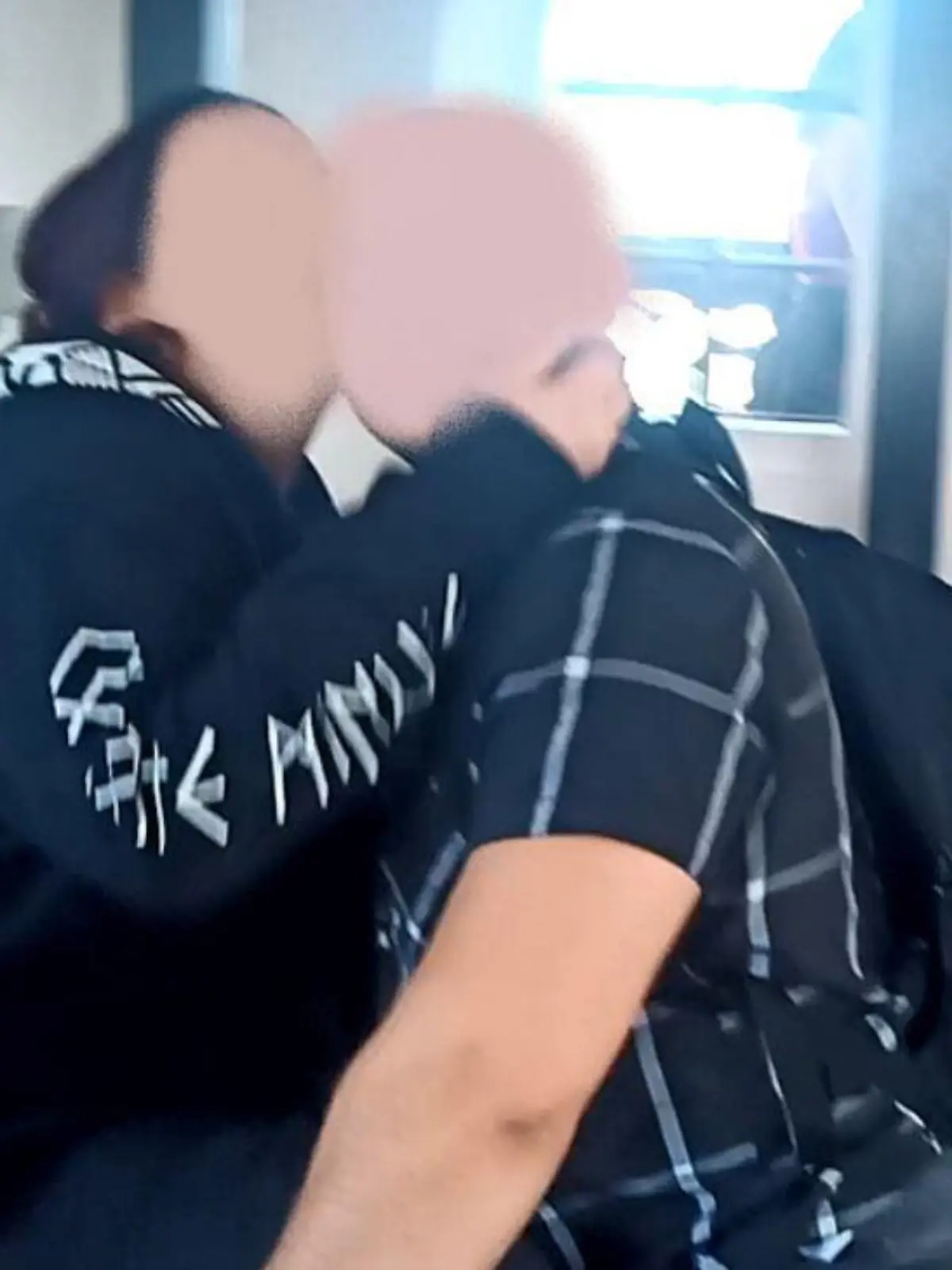 Klassisches in flagranti: Statt Sex kassierte dieses Paar in Pilsen eine saftige Geldstrafe.