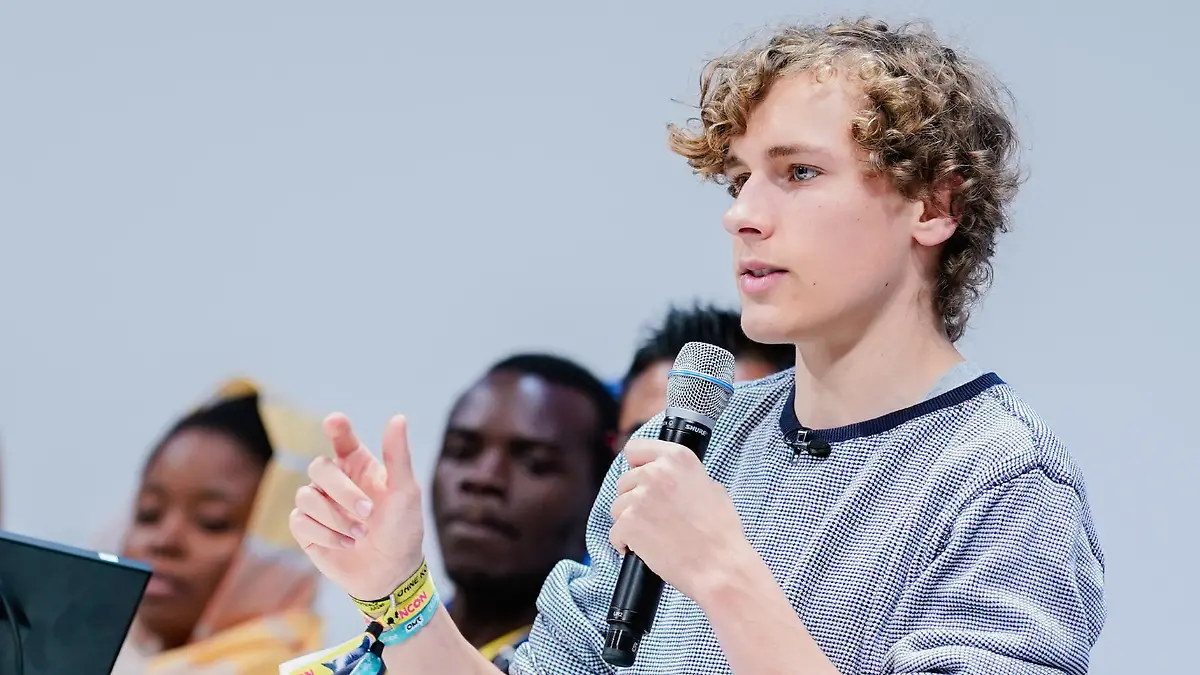 Jakob Blasel, Vertreter der Schülerinitiative »Fridays for Future«, spricht bei der Internationalen Klimaschutzkonferenz ICCA2019. Rund 700 lokale, regionale und nationale Entscheidungsträger und Experten aus aller Welt diskutieren die Ziele des Pariser Klimaabkommens.