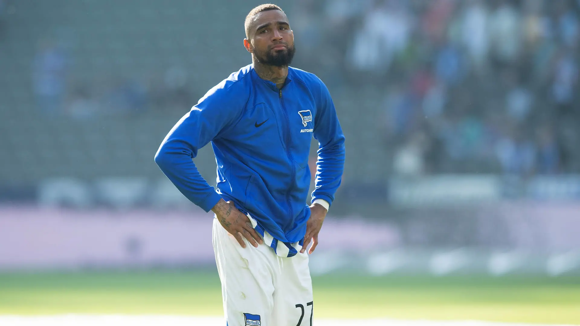 Fussball, Herren, Saison 2022/2023, 1. Bundesliga 33. Spieltag, Hertha BSC - VfL Bochum, Kevin Prince Boateng Hertha BSC, Enttäuschung nach Abpfiff, 20.05. 2023, *** Football, Men, Season 2022 2023, 1 Bundesliga 33 Matchday , Hertha BSC VfL Bochum, Kevin Prince Boateng Hertha BSC , Disappointment after the final whistle, 20 05 2023, Copyright: xSebastianxRäppold/MatthiasxKochx