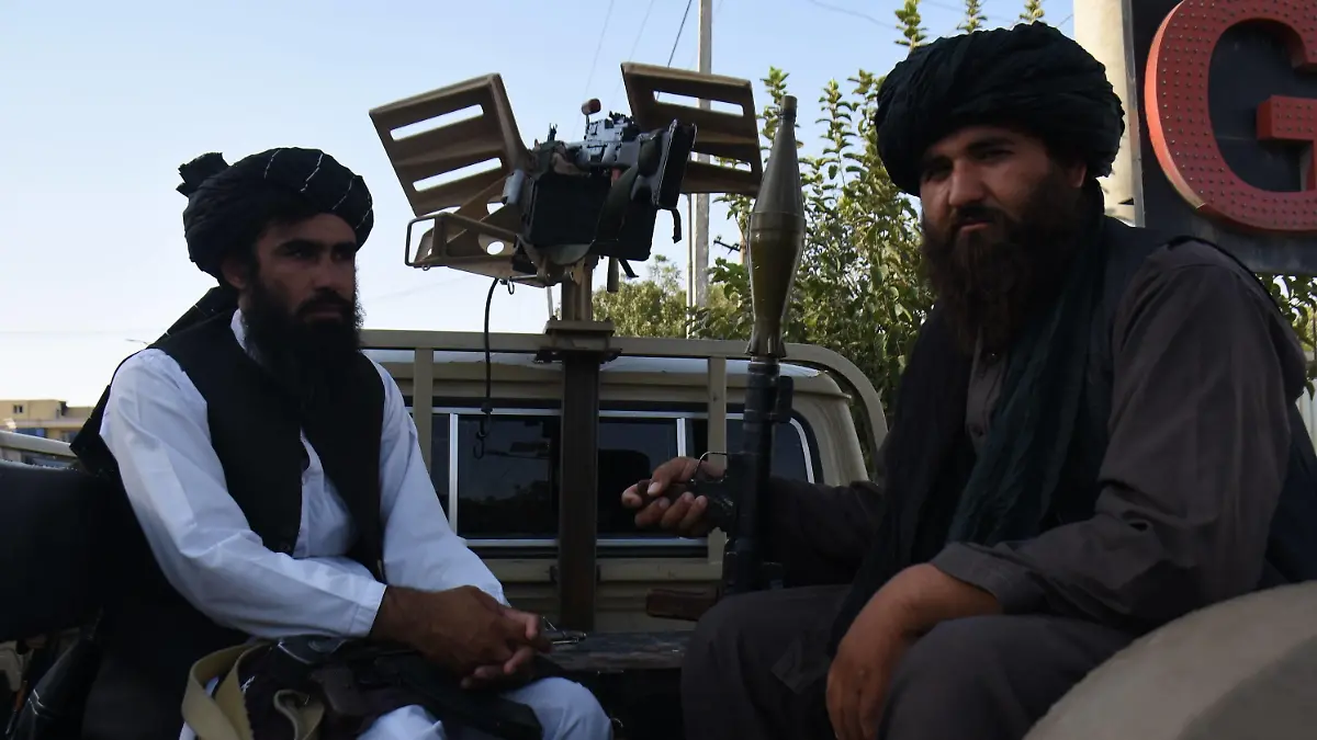 Afghanistan, Taliban kontrollieren Masar-e Scharif 210901 -- MAZAR-I-SHARIF, Sept. 1, 2021 -- Taliban members are seen in Mazar-i-Sharif, capital of northern Balkh province, Afghanistan, Aug. 31, 2021. Photo by /Xinhua AFGHANISTAN-BALKH-MAZAR-I-SHARIF-TALIBAN KawaxBasharat PUBLICATIONxNOTxINxCHN