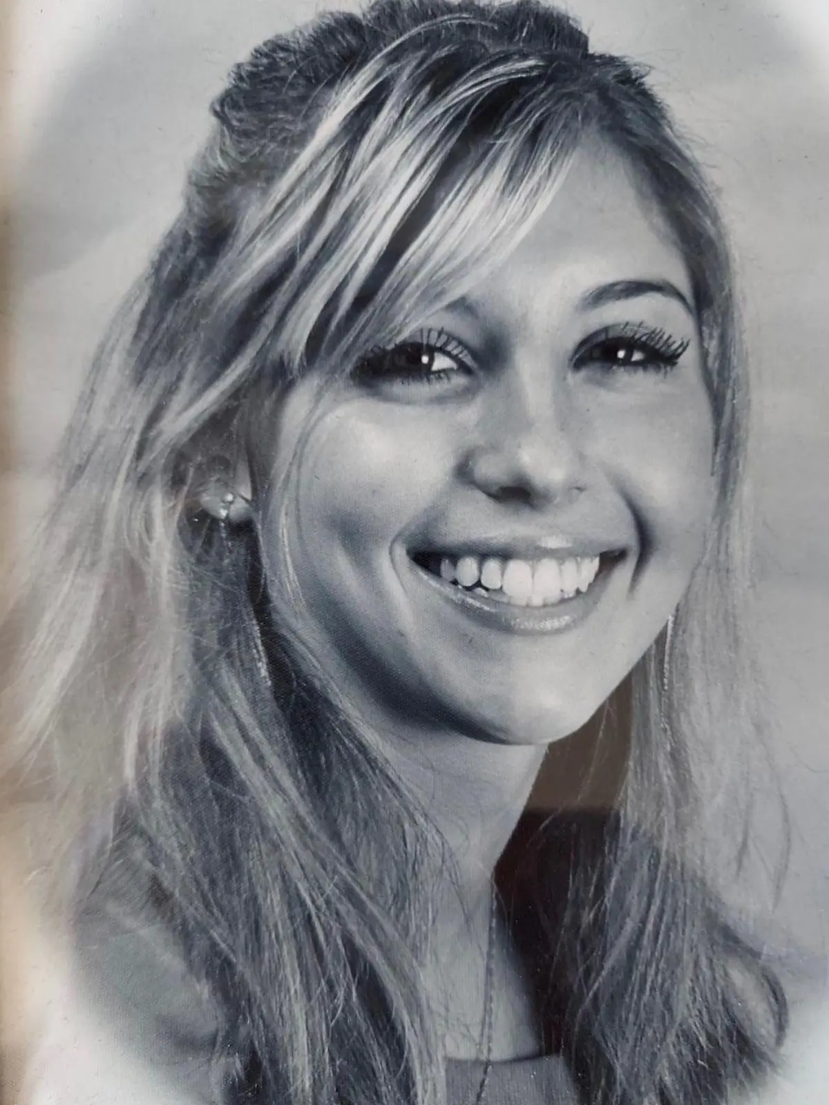 Cathy Hummels teilt ein Foto aus ihrer Schulzeit.