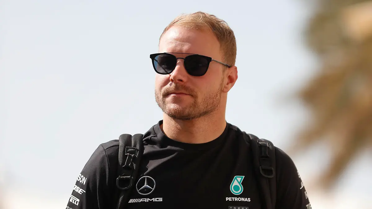  2019 Abu Dhabi GP YAS MARINA CIRCUIT, UNITED ARAB EMIRATES - NOVEMBER 28: Valtteri Bottas, Mercedes AMG F1 during the Abu Dhabi GP at Yas Marina Circuit on November 28, 2019 in Yas Marina Circuit, United Arab Emirates. Photo by Zak Mauger / LAT Images Images PUBLICATIONxINxGERxSUIxAUTxHUNxONLY 54I8960