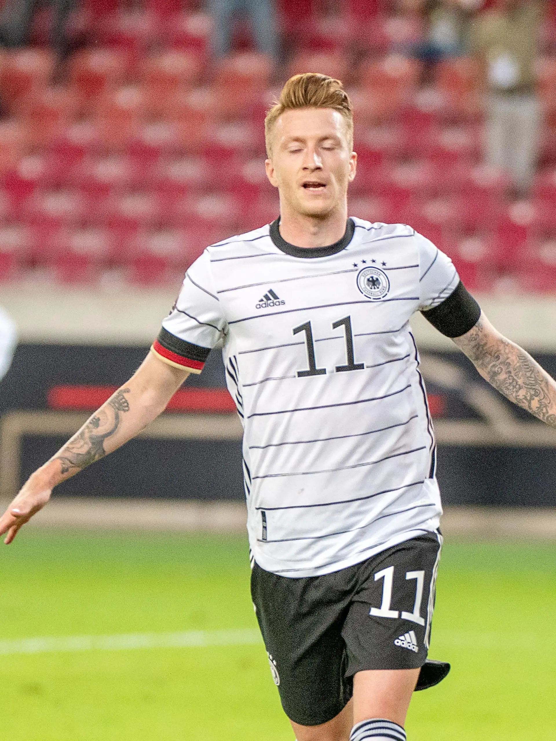  Torjubel des Torschützen Marco Reus GER. Deutschland, Stuttgart, 05.09.2021, Fussball, Nationalmannschaft, WM Qualifikation: Deutschland vs Armenien, Saison 2021/2022, 5. Spieltag, Mercedes-Benz Arena Foto: A2 Bildagentur/Peter Hartenfelser *** Goalscorer Marco Reus GER Germany, Stuttgart, 05 09 2021, football, national team, world cup qualification Germany vs Armenia, season 2021 2022, 5 matchday, Mercedes Benz Arena Foto A2 Bildagentur Peter Hartenfelser