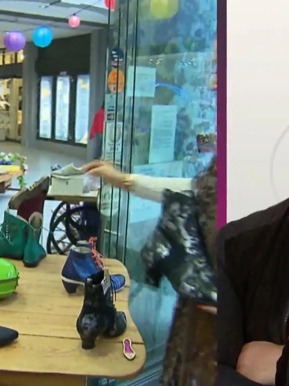 Bild zu: "Bei diesen Schuhen kann Guido gar nicht hinschauen"