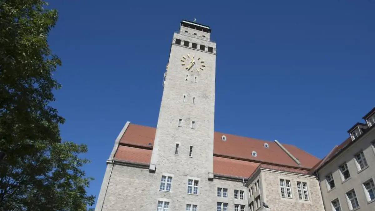 Rathaus Neukölln