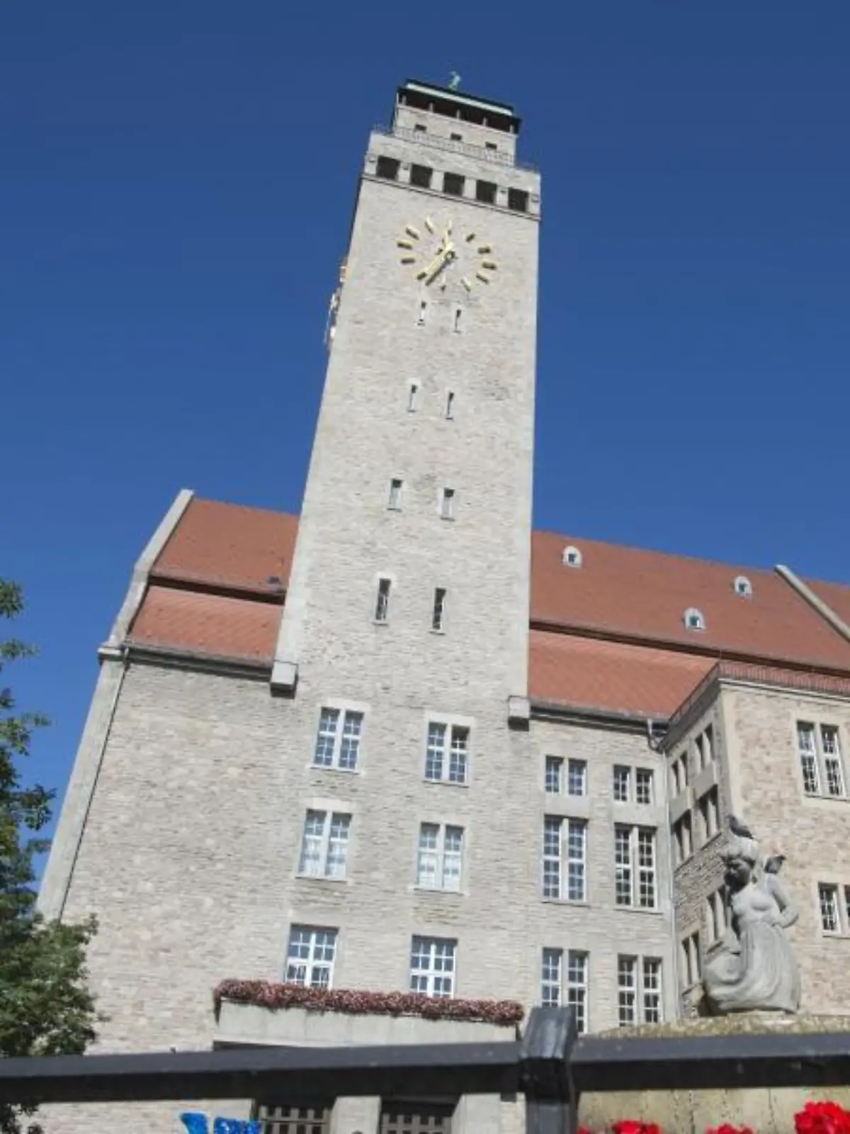 Rathaus Neukölln