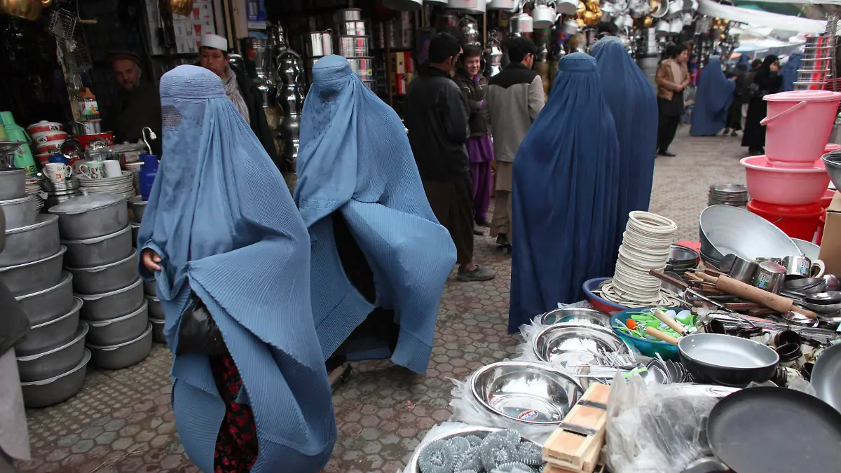 Daily life on the market in Kunduz Kunduz, Kunduz Kunduz, Kunduz Afghanistan, Afghanistan Copyright: xTonxKoenex TKO-AP-00683