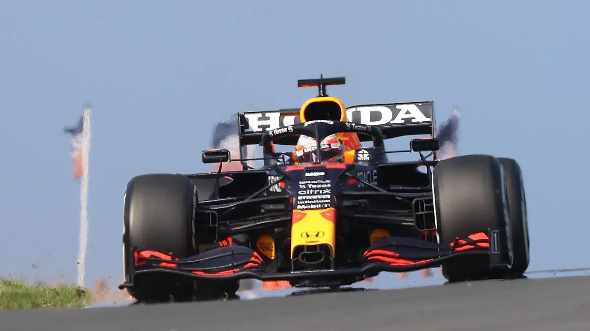 03.09.2021, Circuit Park Zandvoort, Zandvoort, FORMULA 1 HEINEKEN DUTCH GRAND PRIX 2021 , im Bild Max Verstappen (NEL#33), Red Bull Racing Honda