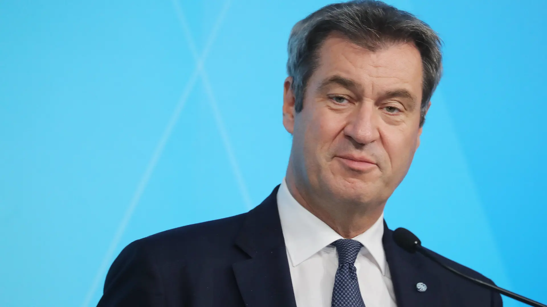 Pressekonferenz zum Stromgipfel mit Ministerpräsident Dr. Markus Söder Dr. Markus Söder gibt eine Pressekonferenz zum Thema Stromgipfel - zur Sicherung der Stromversorgung des Freistaates Bayern, München Bayern Prinz-Carl-Palais *** Press conference on the electricity summit with Minister-President Dr Markus Söder Dr Markus Söder gives a press conference on the subject of the electricity summit to secure the electricity supply of the Free State of Bavaria, Munich Bavaria Prinz Carl Palais