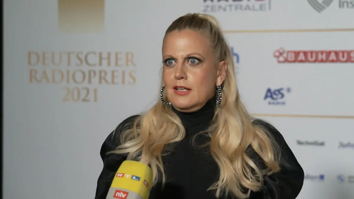 Will die Moderatorin Bundeskanzlerin werden? Barbara Schöneberger